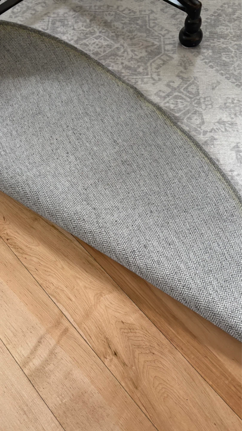 Round Medallion Area Rug - photo 3