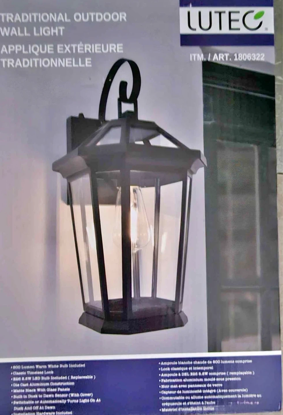 Lutec Traditional Outdoor Wall Light - Black