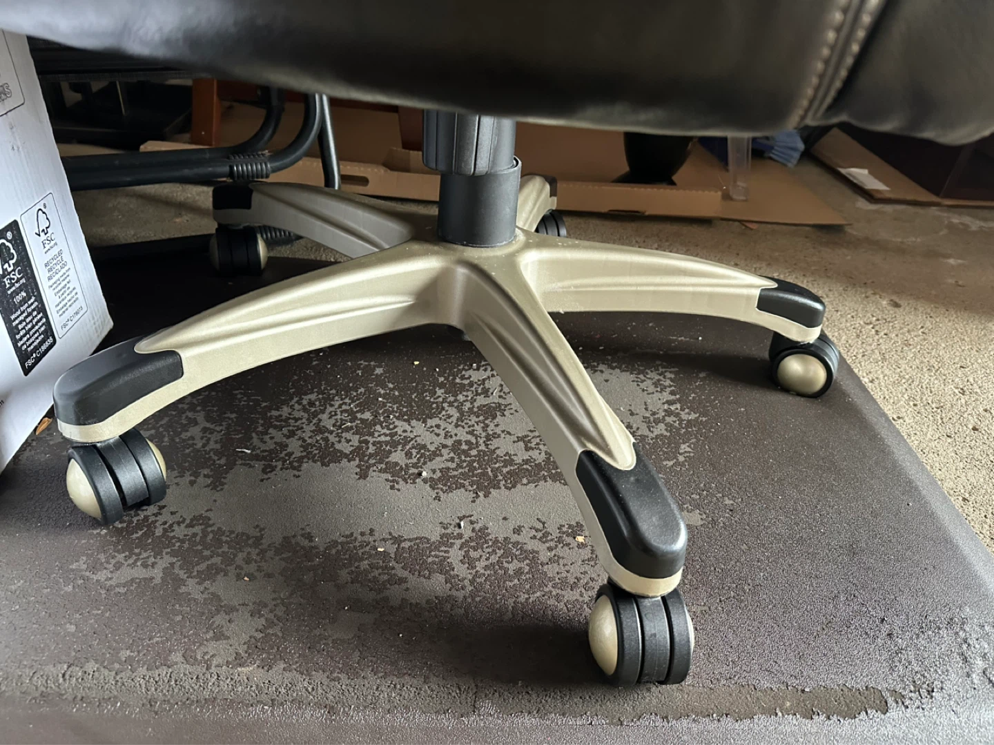 Office Chair - photo 5