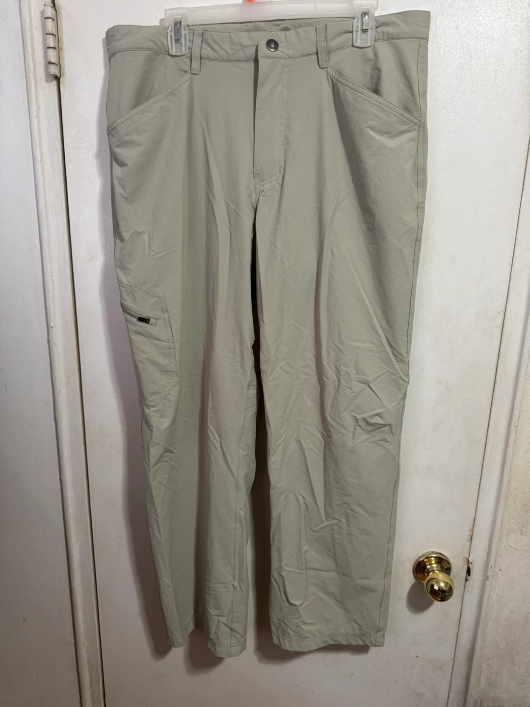 Patagonia Men's Size 36 Khaki Nylon/Spandex Cargo Pants - photo 5