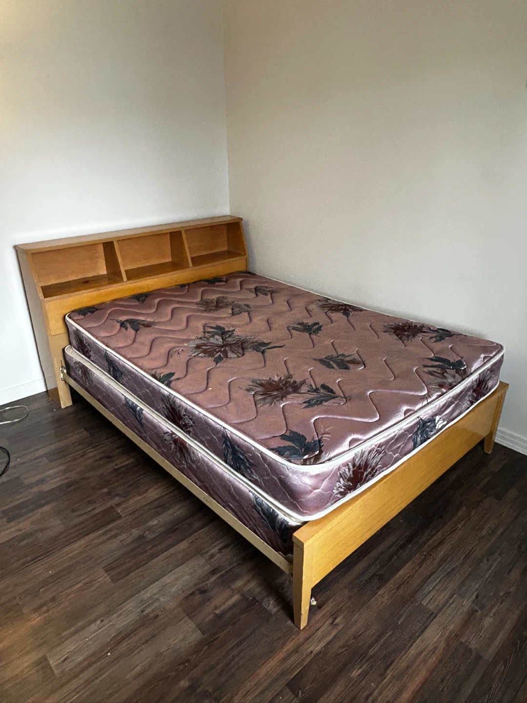 Wooden bed frame, Queen Size Mattress with box spring - photo 2