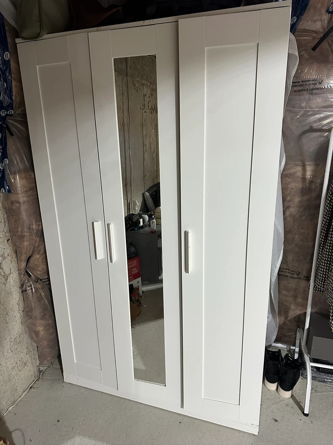 White 3-Door Wardrobe with Mirror