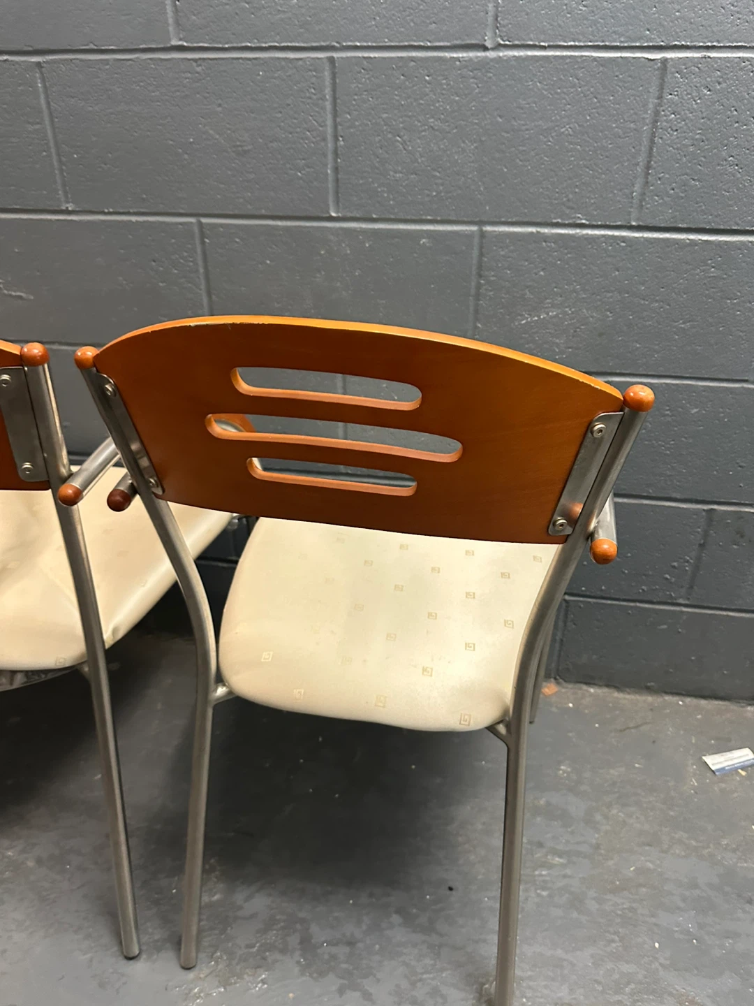 Set of 3 Wood and Metal Accent Chairs - photo 4