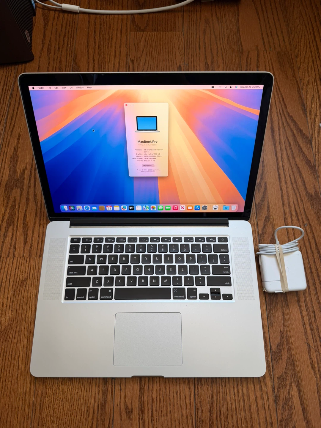 MacBook Pro 15” 2015/16GB RAM/512GB SSD/Low Battery Cycle