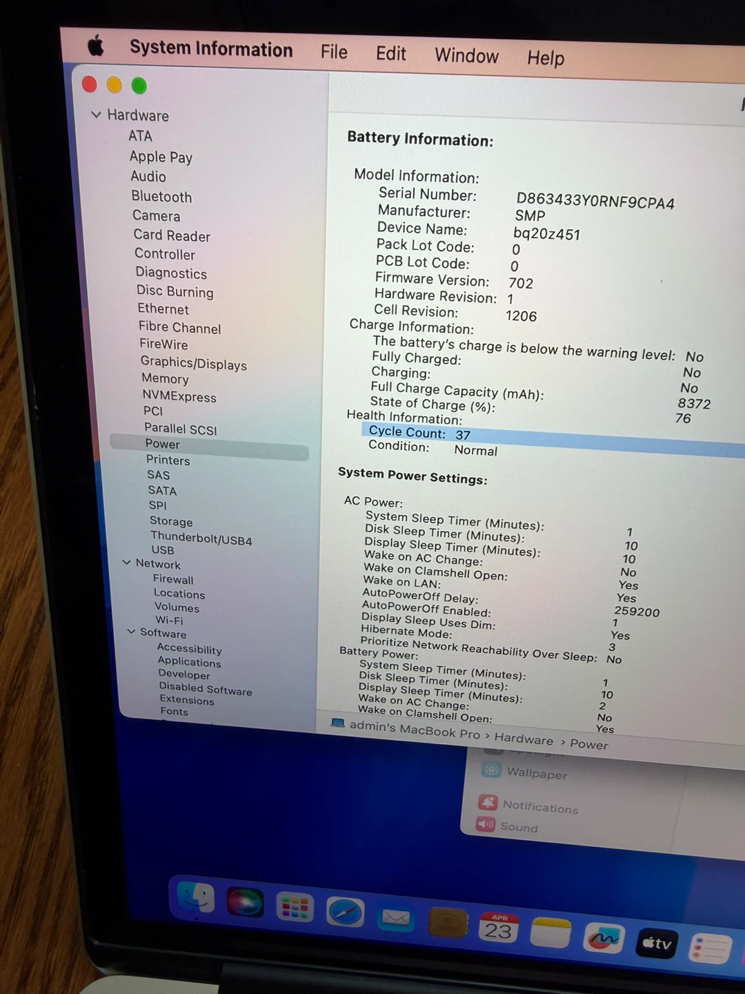 MacBook Pro 15” 2015/16GB RAM/512GB SSD/Low Battery Cycle - photo 4