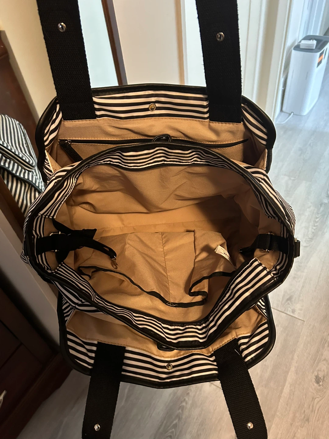Skip Hop Diaper Bag 🌱 - photo 3