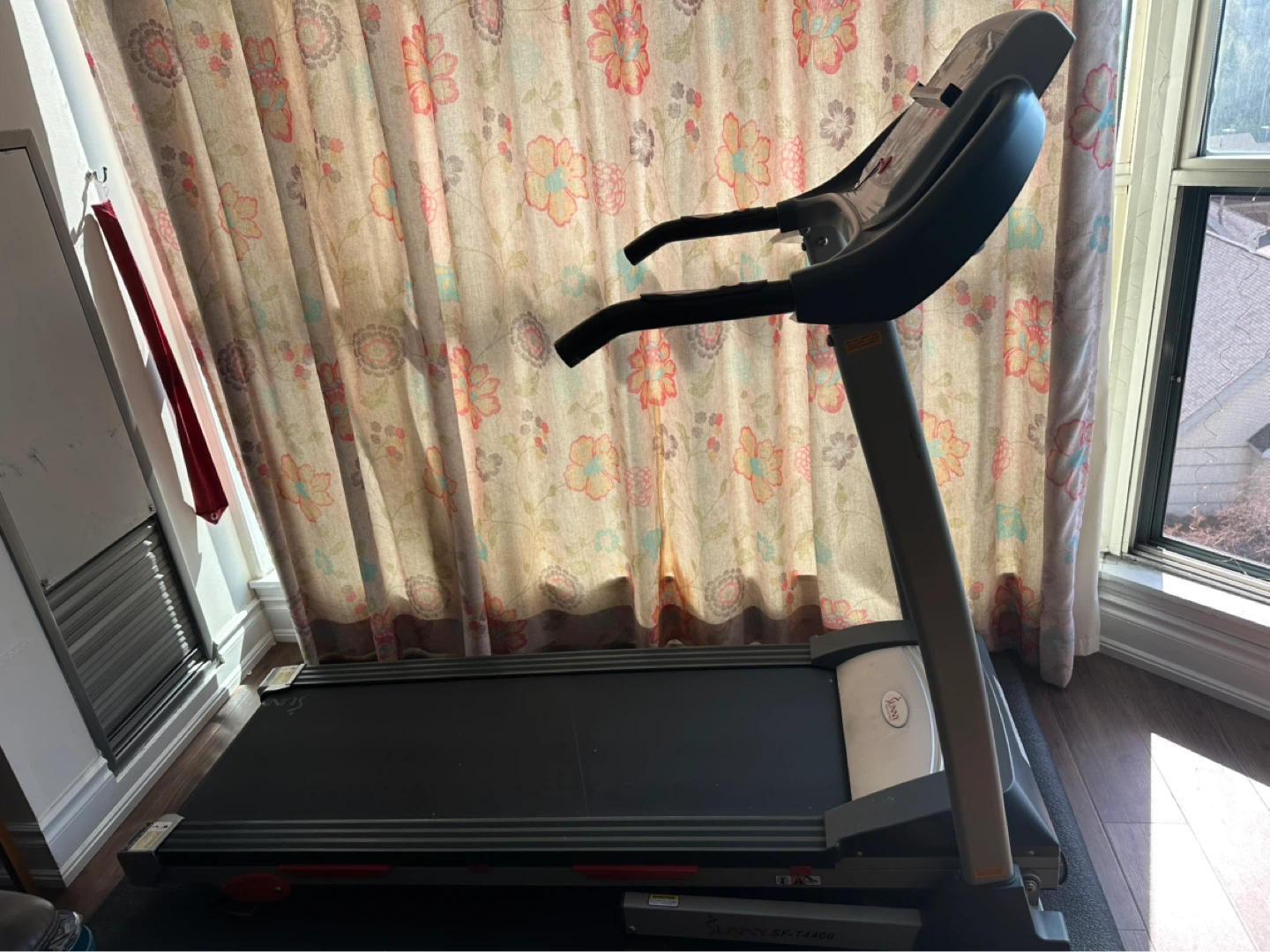 Sunny Health & Fitness SF-T4400 Treadmill - photo 2