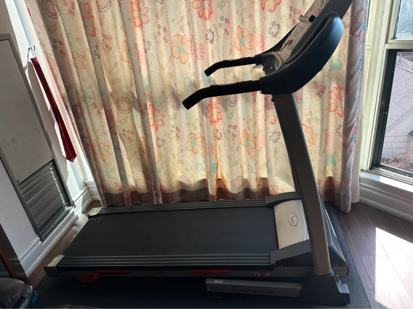 Sunny Health & Fitness SF-T4400 Treadmill - photo 3
