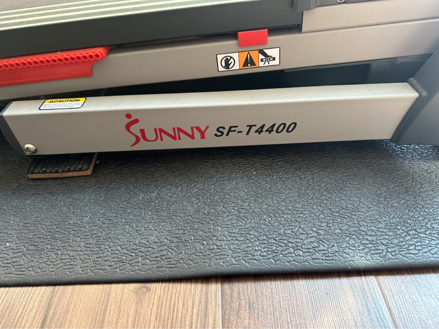 Sunny Health & Fitness SF-T4400 Treadmill - photo 4