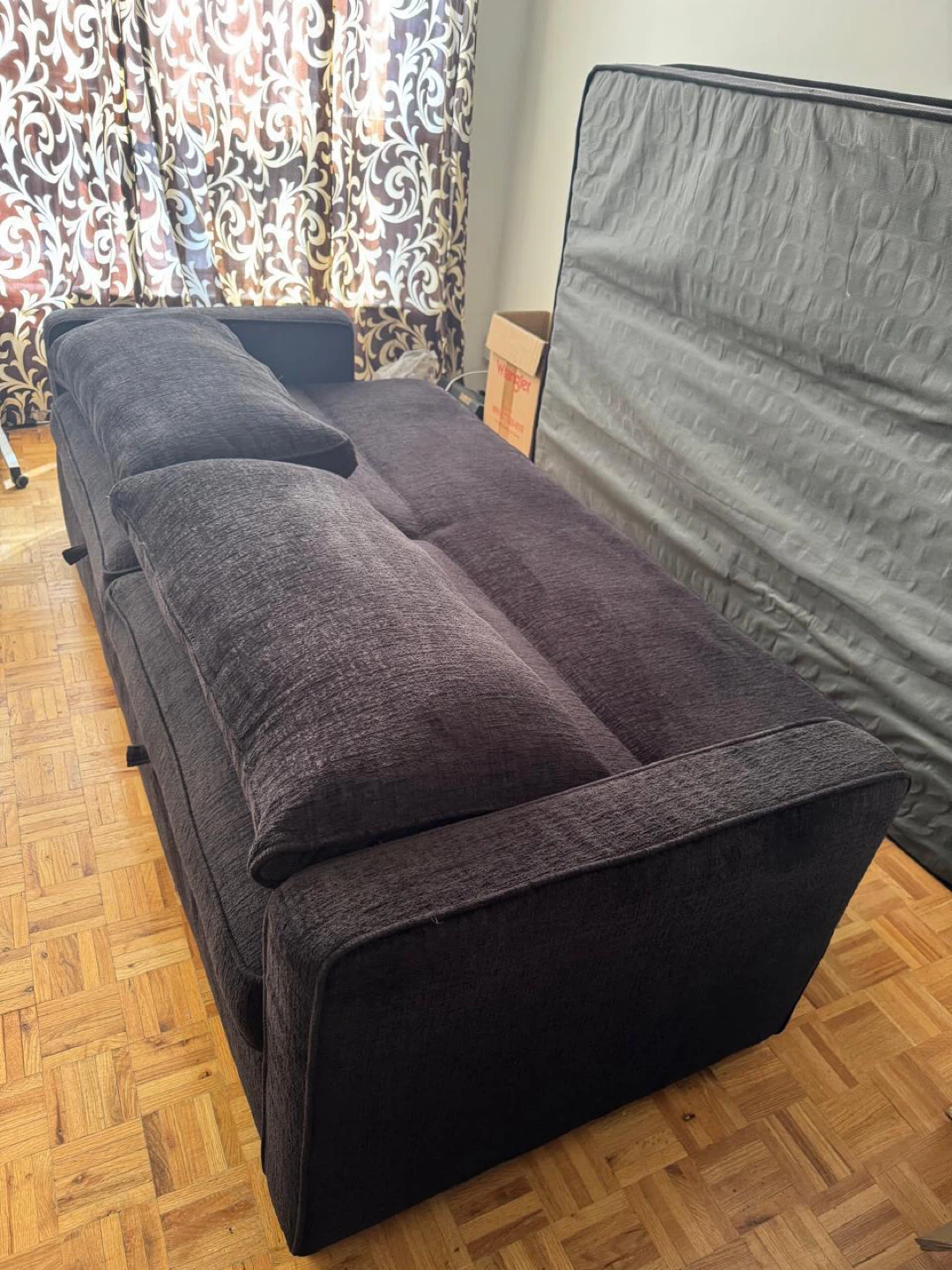 Moving Sale- Sofa Bed + Office Chairs + Desk - photo 5