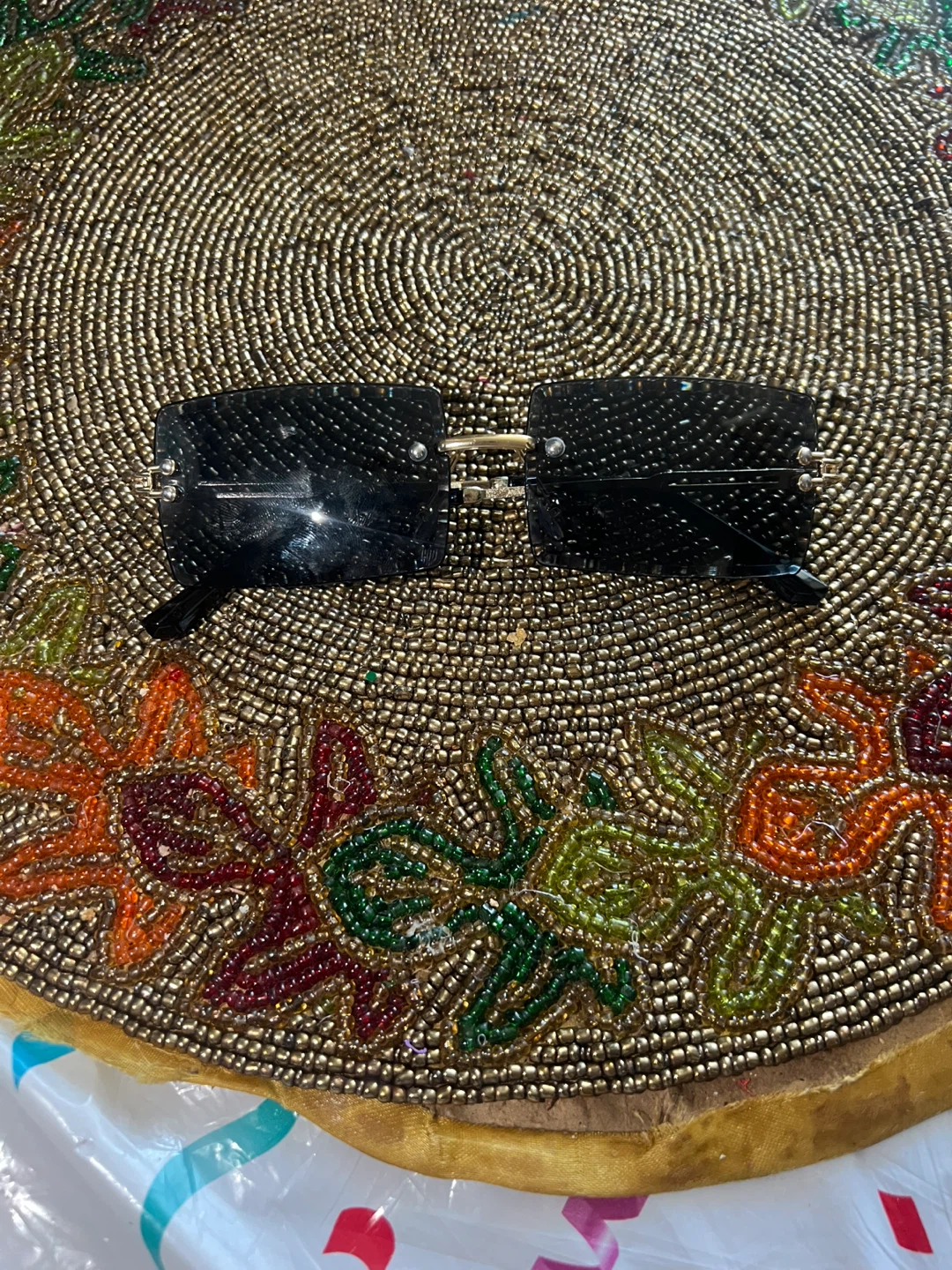 Black Rimless Sunglasses - photo 3