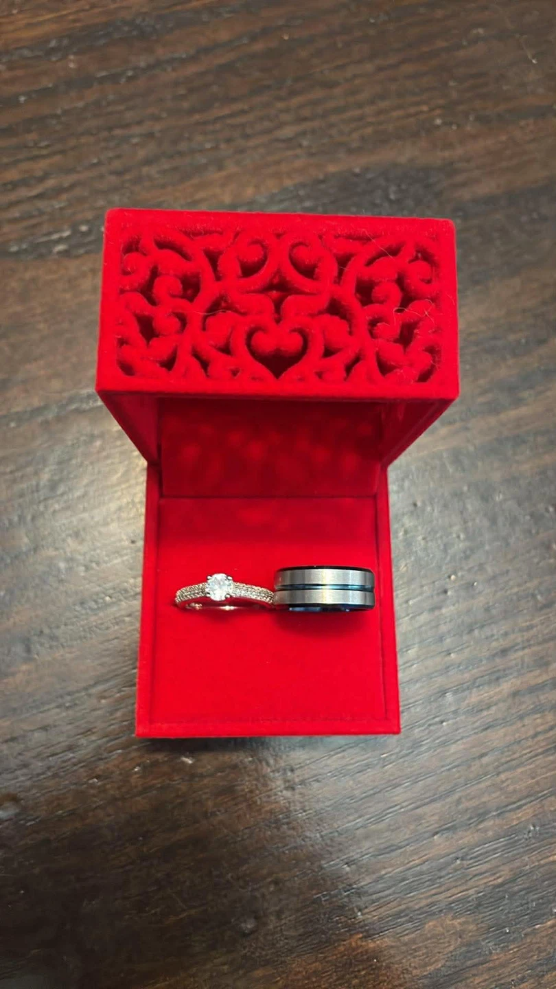 Engagement Ring and Wedding Band Set with Box