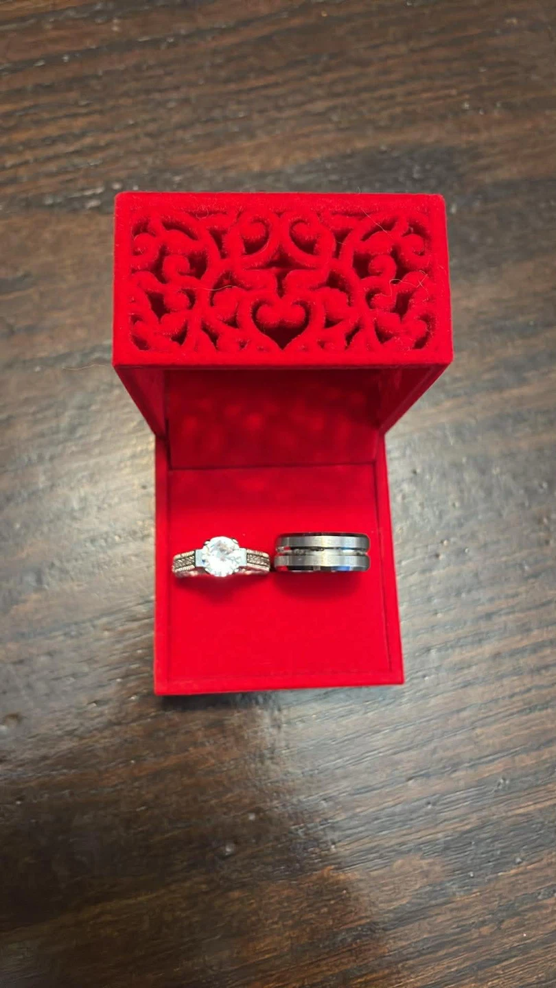 Engagement Ring and Wedding Band Set