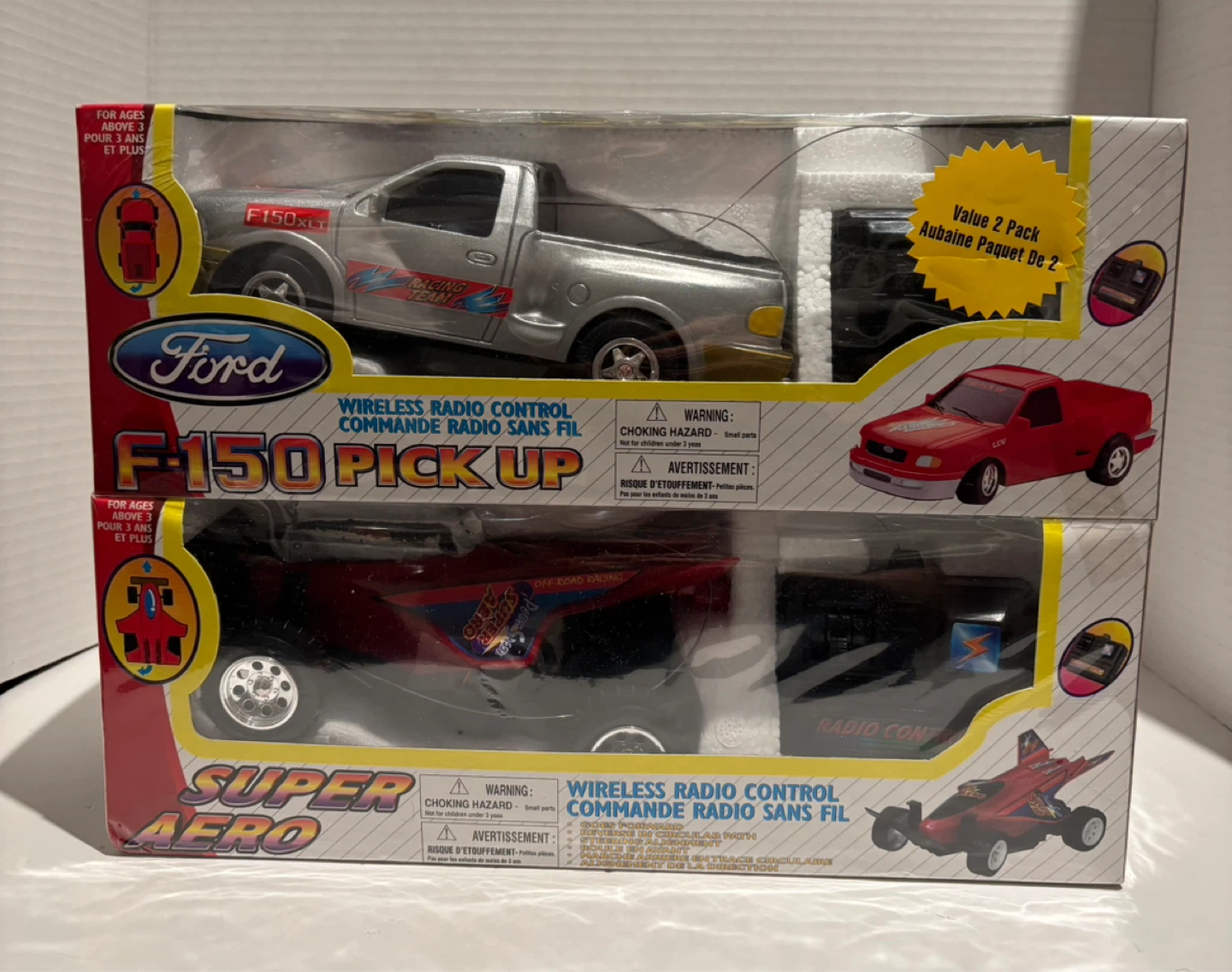 Ford F-150 Pickup & Super Aero Wireless Radio Control Cars 1999