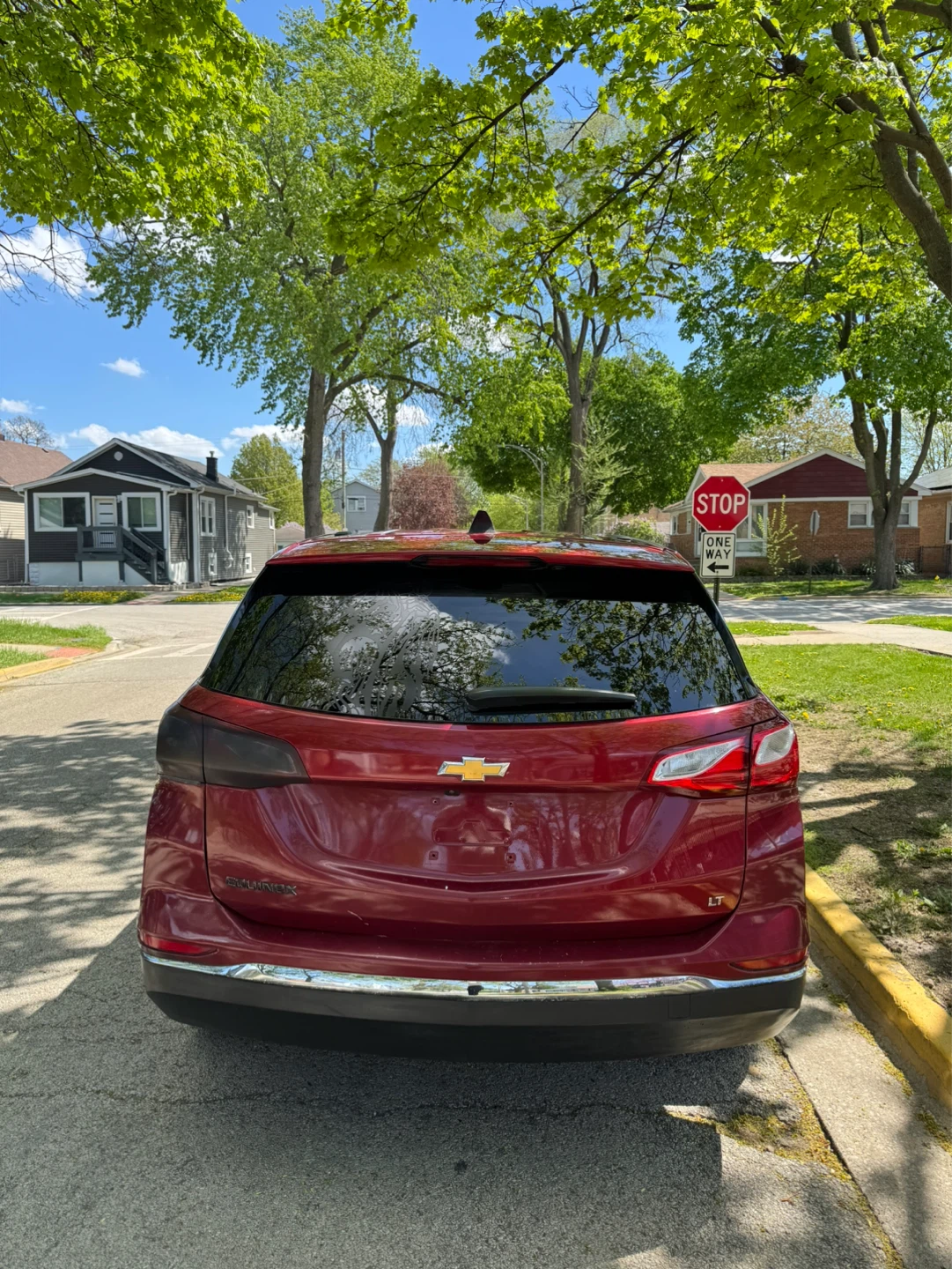 2018 Chevrolet Equinox · LT Sport Utility 4D - photo 3