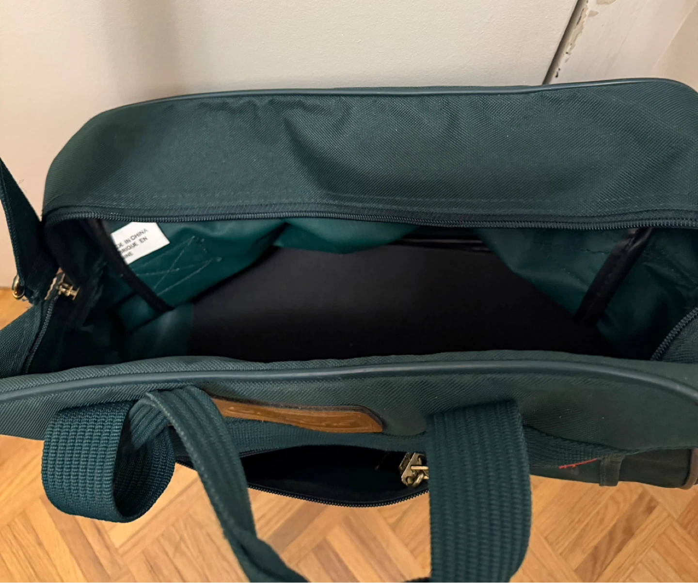 Jordashe luggage - photo 4