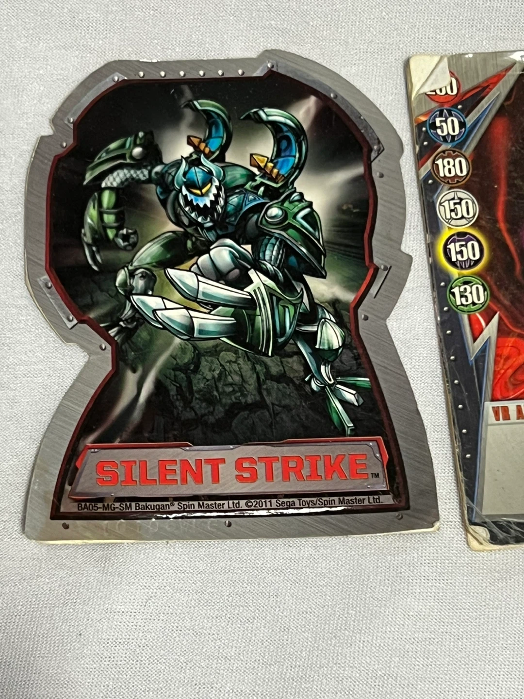 4 Bakugan Cards - photo 4