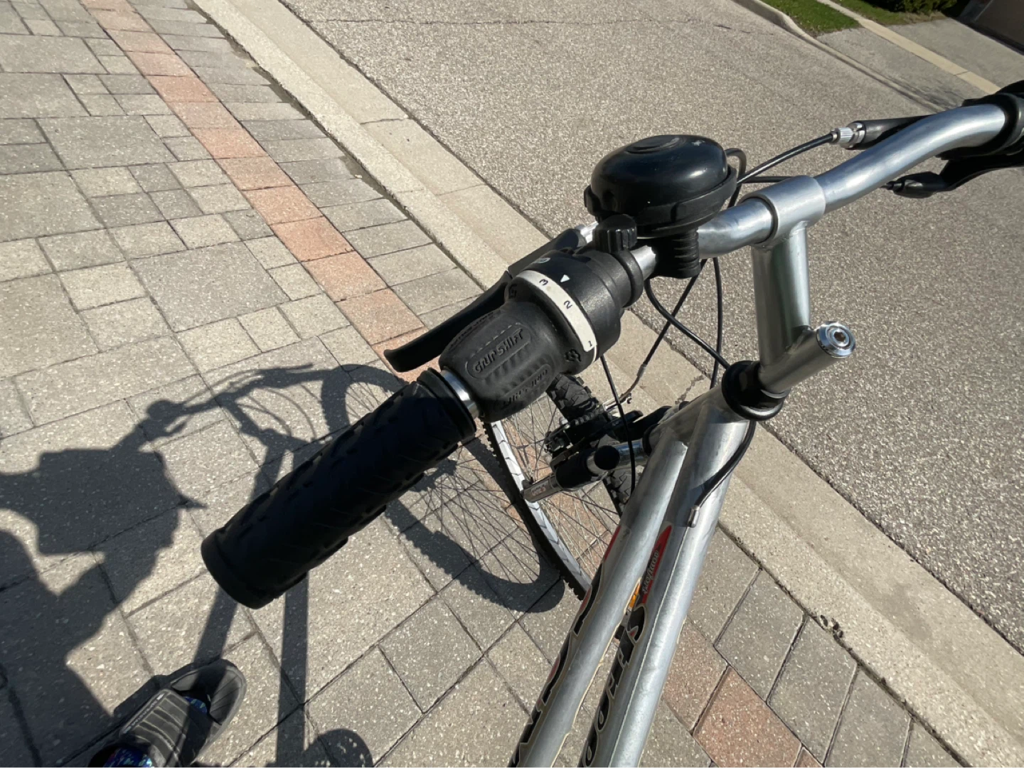 Silver CCM Road Bike - photo 3