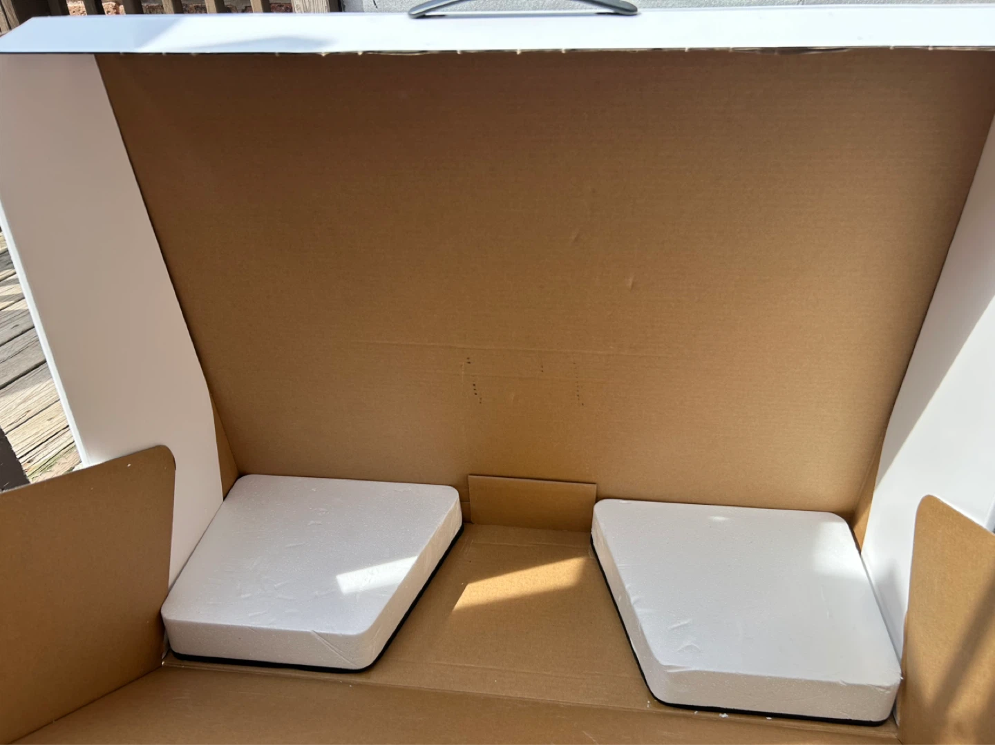 Apple 27-inch iMac with Retina 5K Display empty box - photo 3