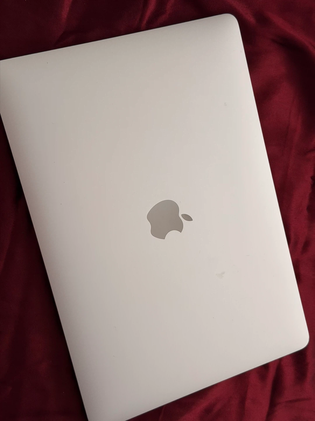 💻 MacBook Pro (2020) – 512GB