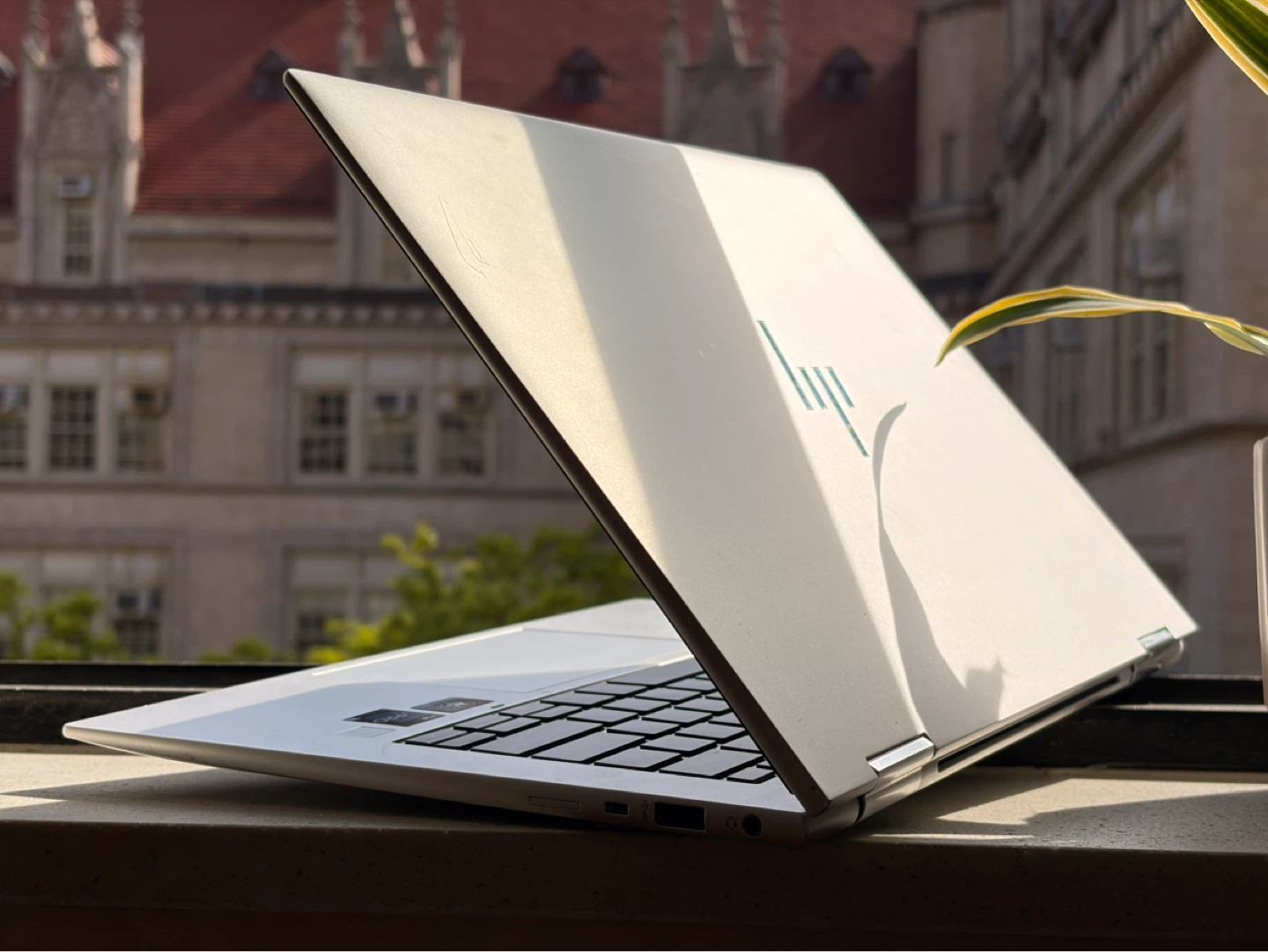 HP EliteBook x360 1040 G9 Laptop — i7-12th Gen / 16GB / 500GB - photo 5