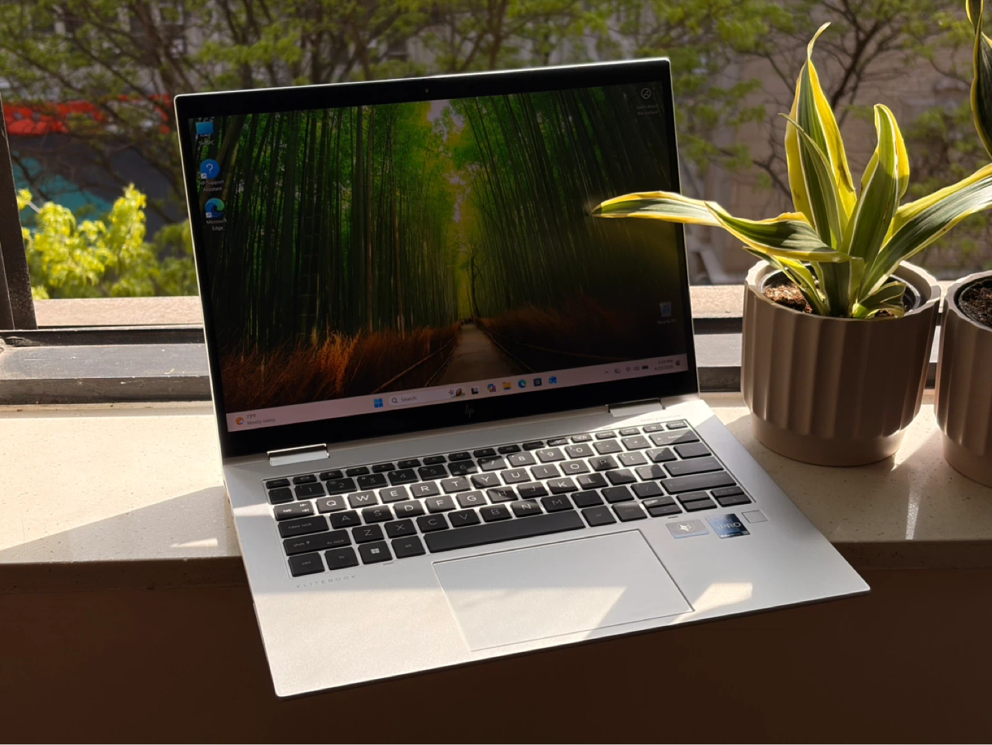 HP EliteBook x360 1040 G9 Laptop — i7-12th Gen / 16GB / 500GB - photo 2