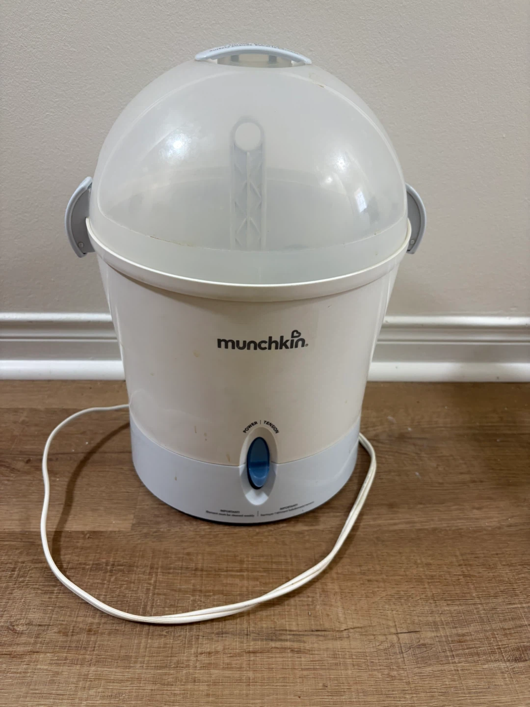 Munchkin Electric Steam Baby Bottle Sterilizer
