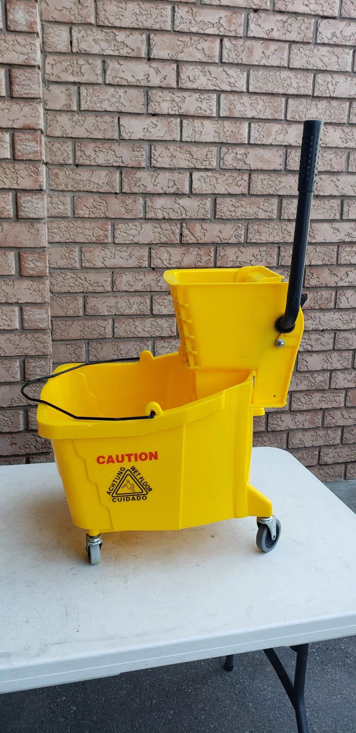 Yellow Mop Bucket with Wringer - photo 4