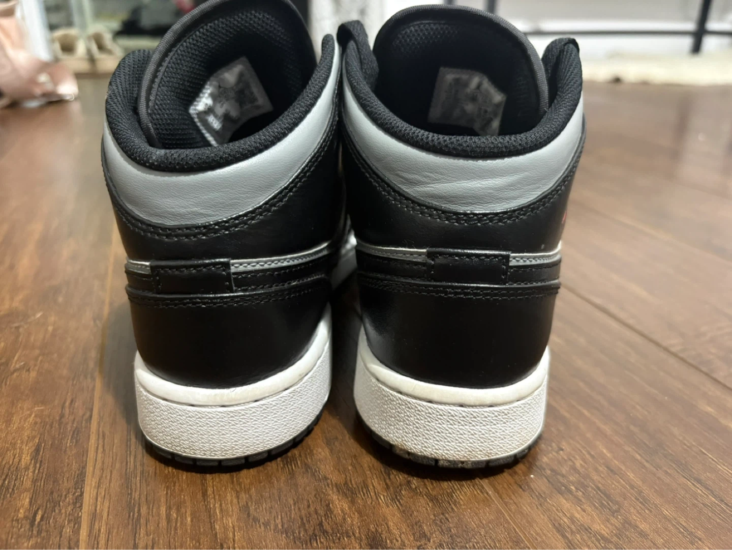 Air Jordan 1 Mid "Shadow" Sneakers - photo 2