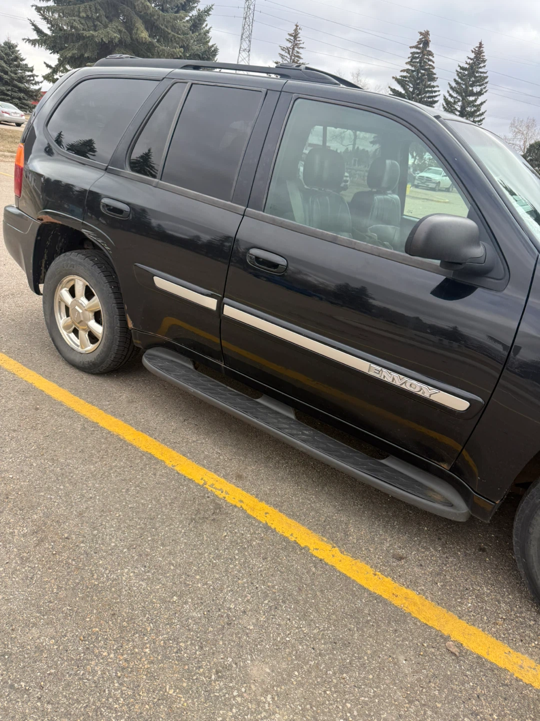 Black GMC Envoy - photo 2