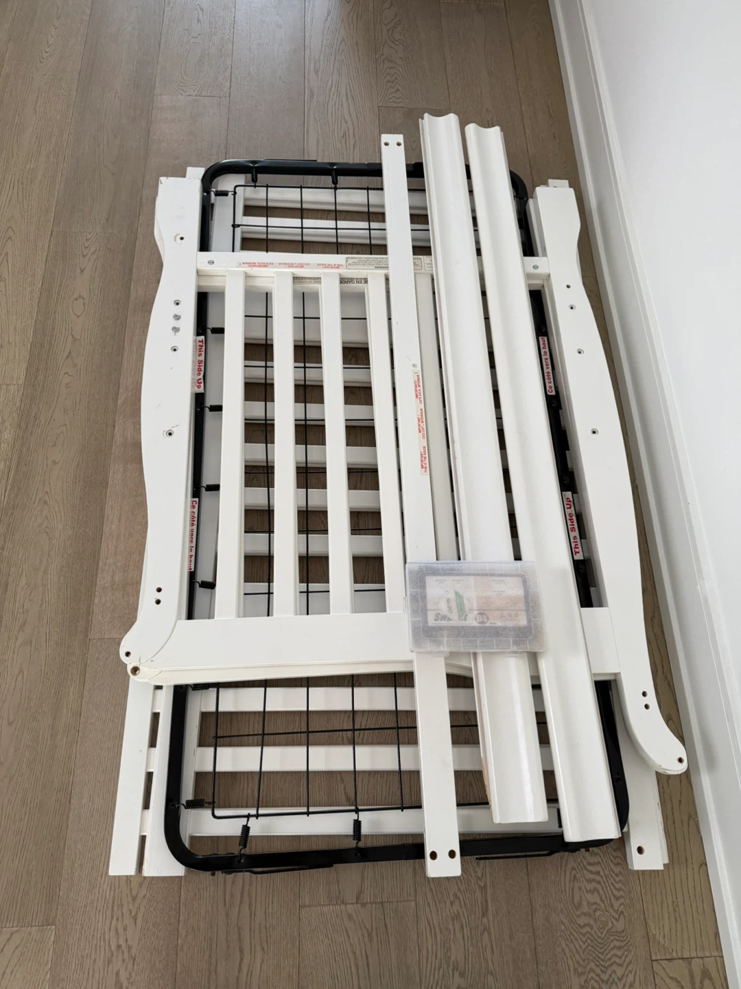 Used baby crib