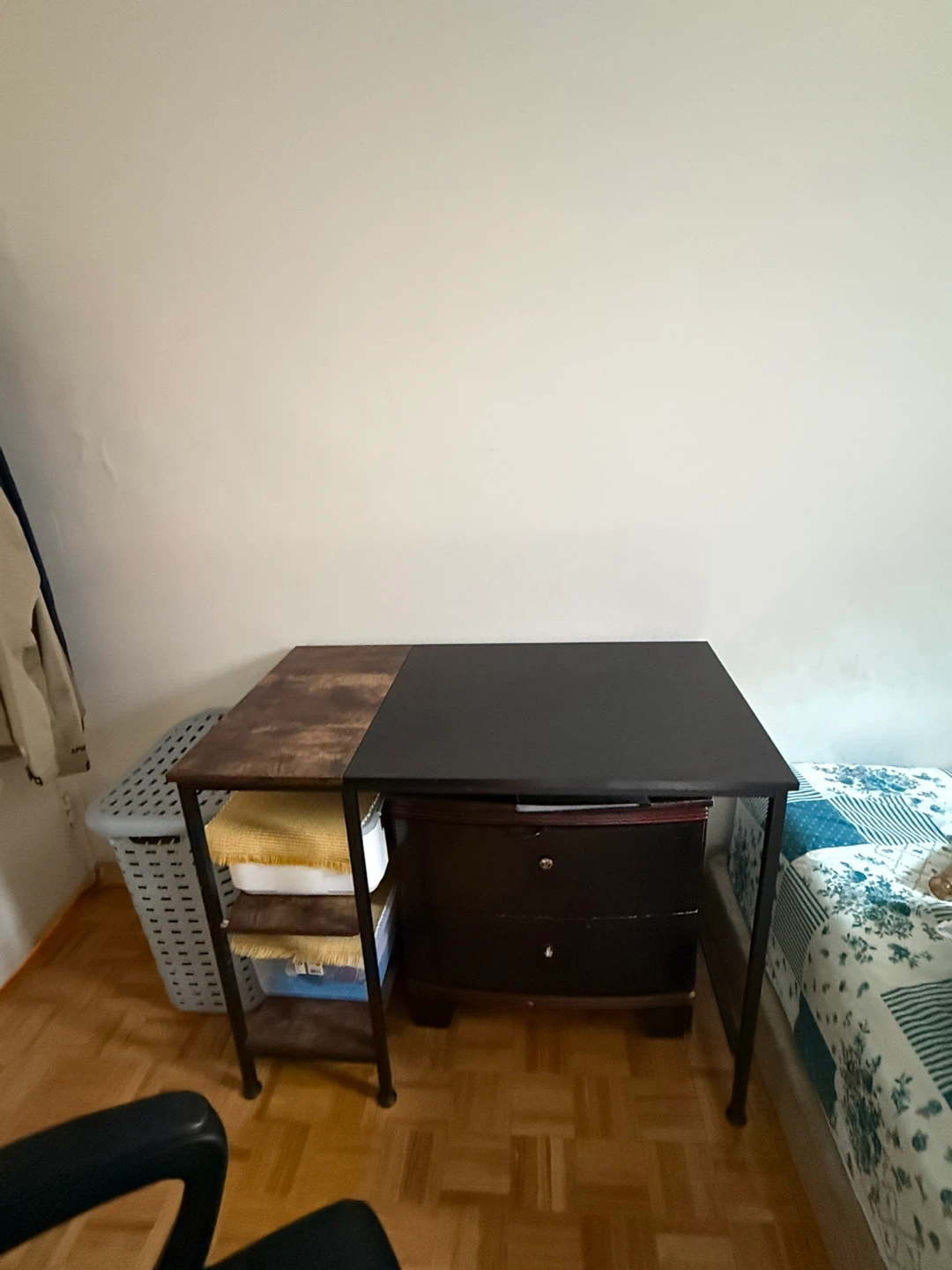 Black Study Table with Storage Shelves – Modern Design - photo 3