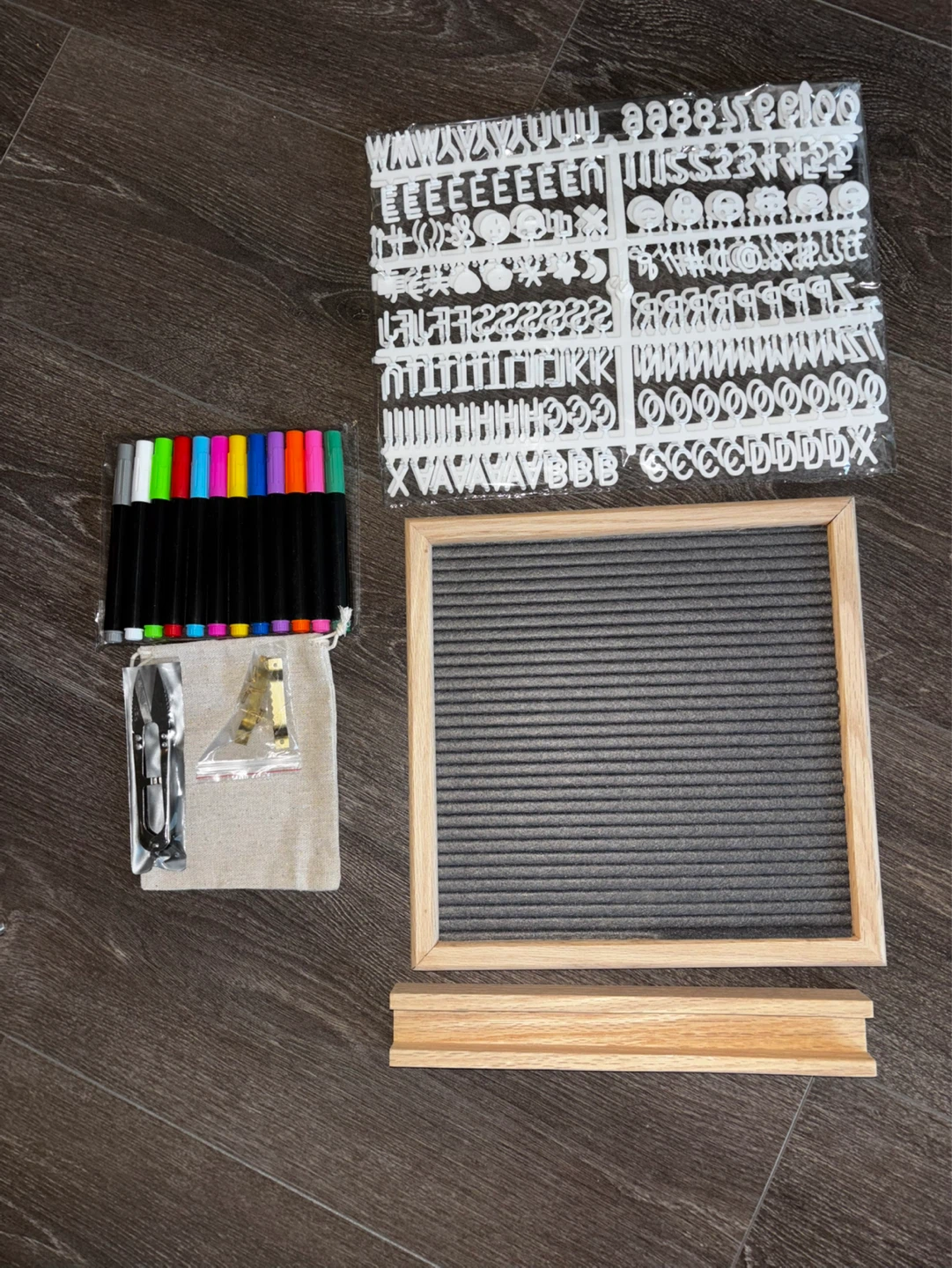10" x 10" Double-Sided Felt Letter Board with Markers - photo 2
