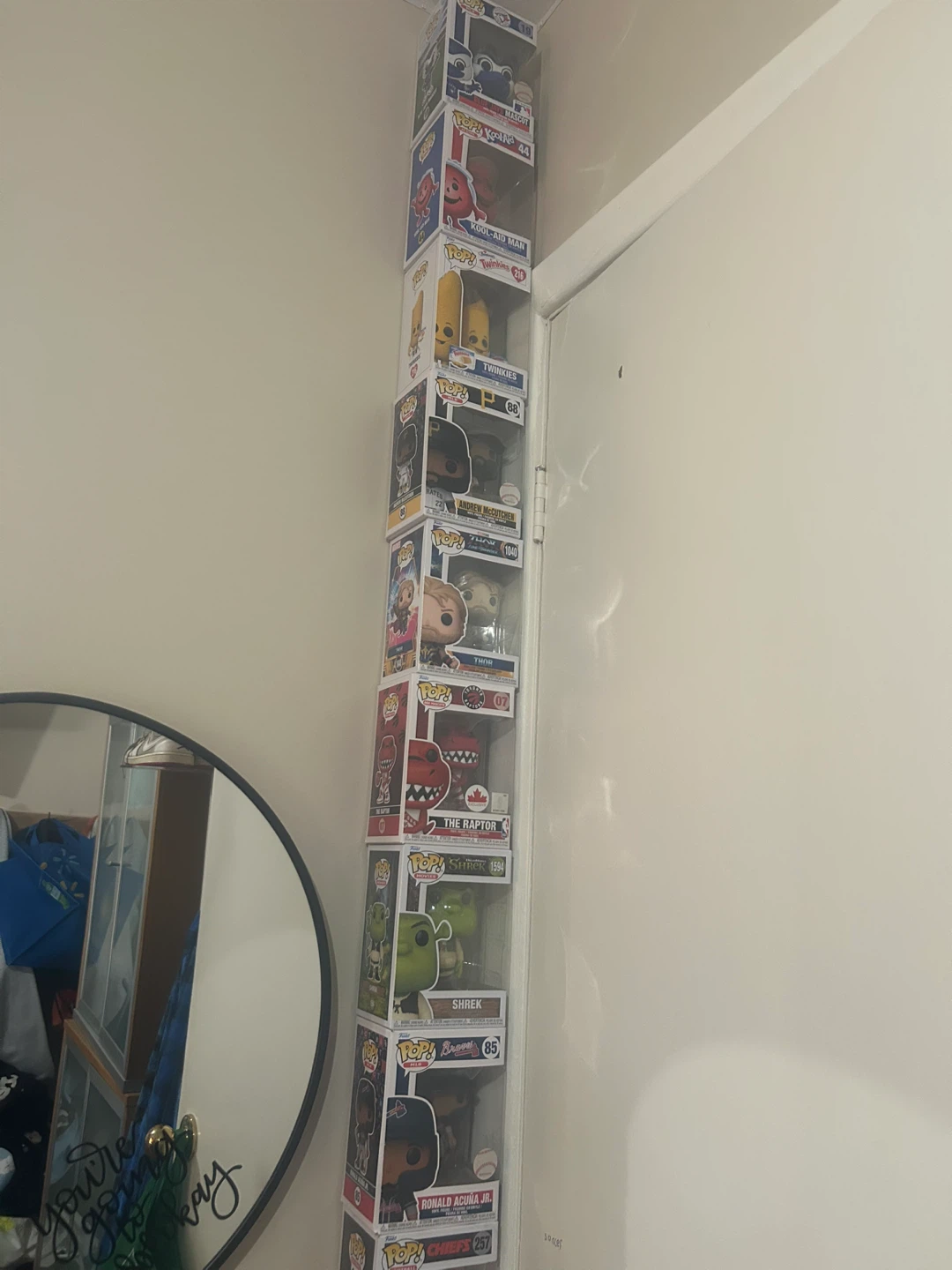 Tons of Funko pops - photo 4