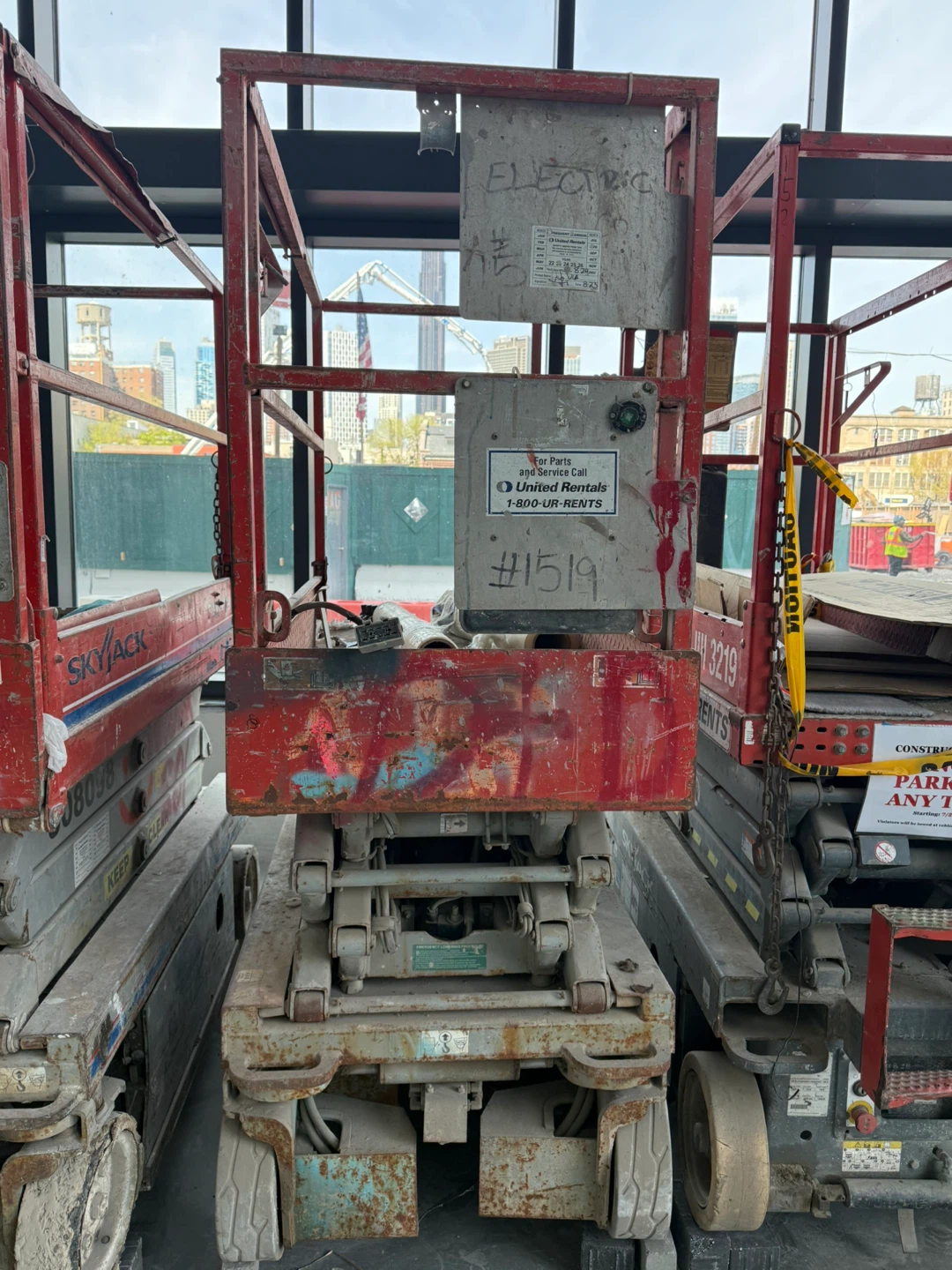 Skyjack Electric Scissor Lift
