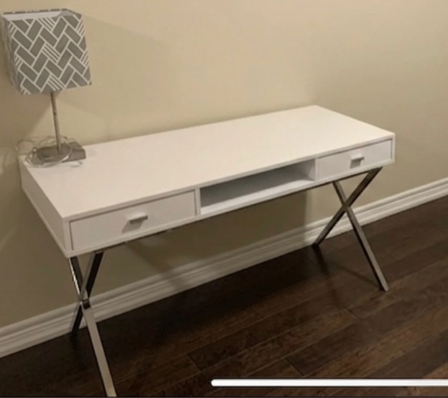 Mercury Row Modern Desk – Fully Assembled & Ready to Use!