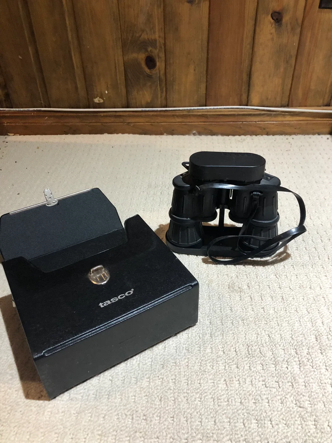 Tasco Binoculars with Case - photo 2