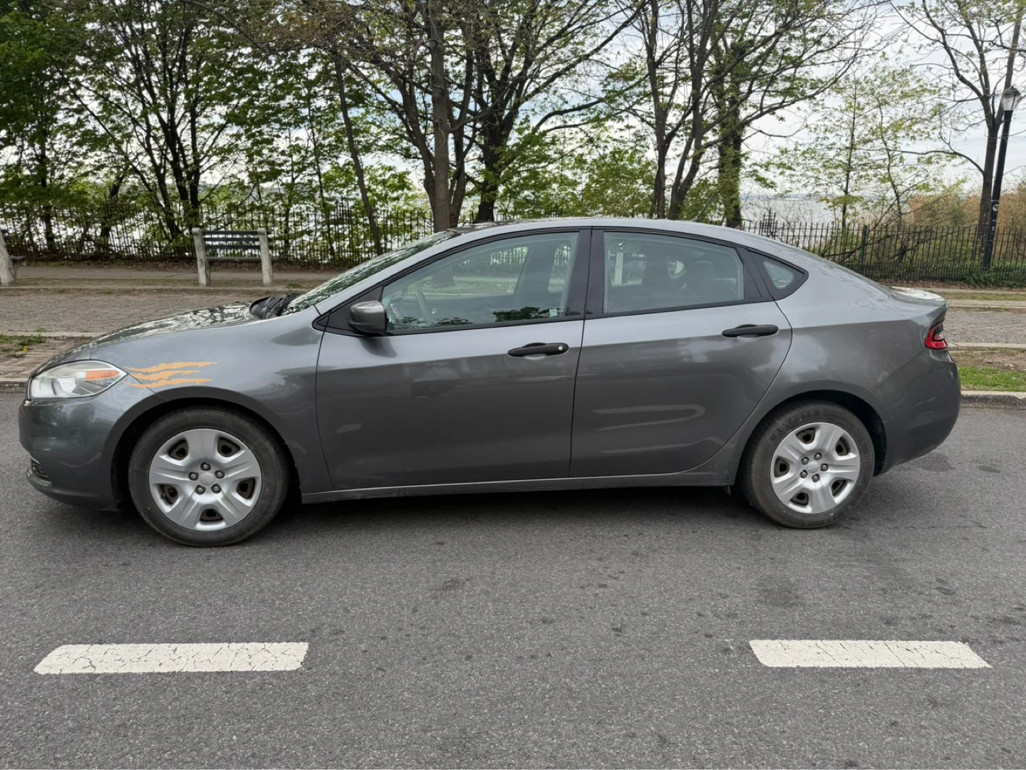 2013 Dodge Dart Sedan - Gray - photo 5