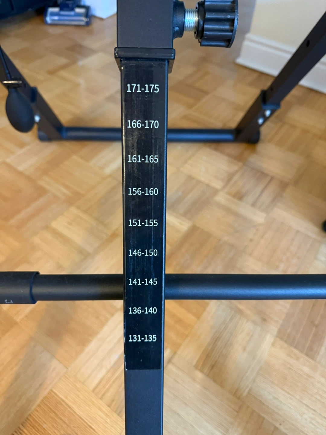 84 Acres Fitness Inversion Table - photo 5