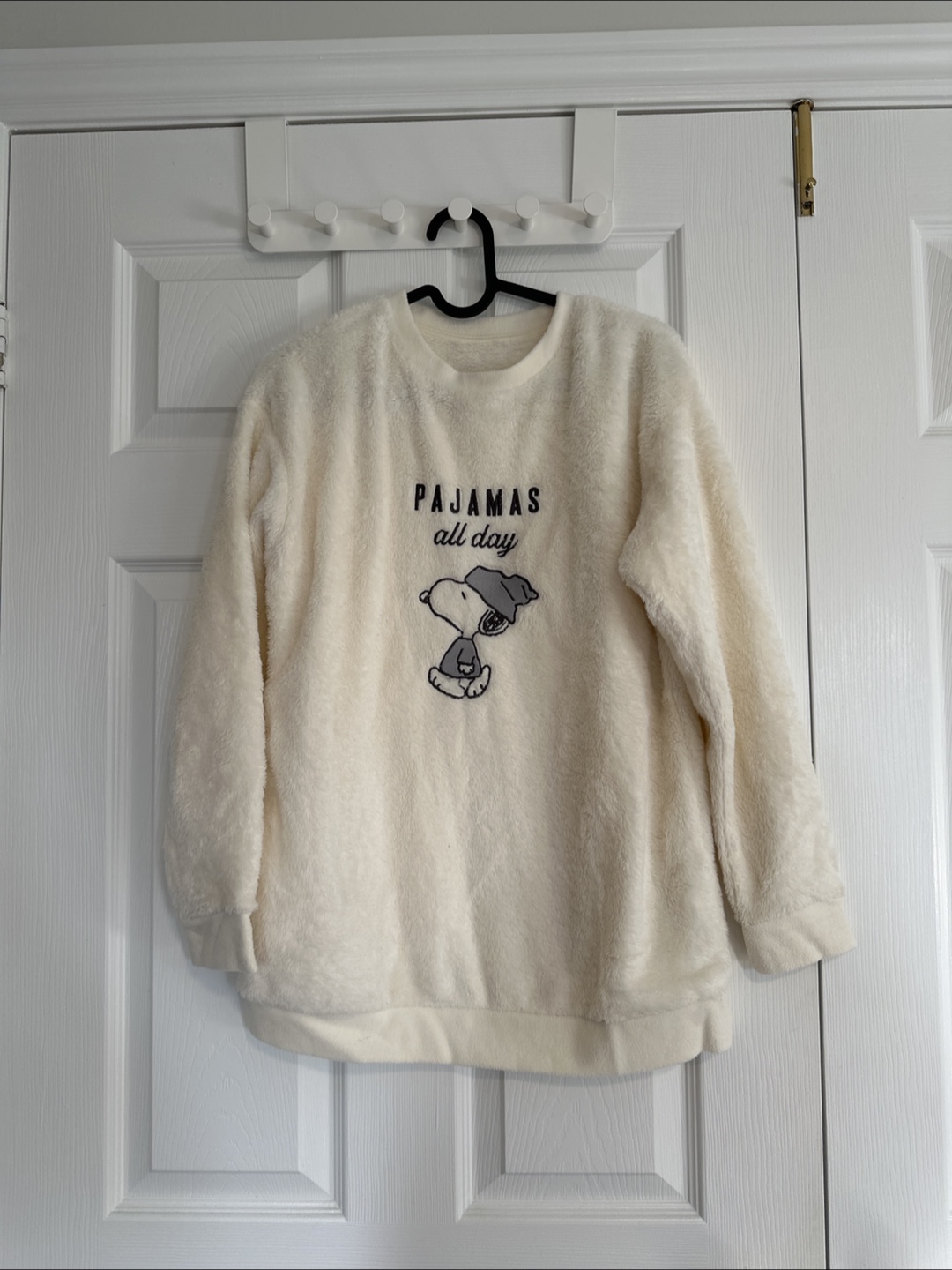 Cream Fuzzy Snoopy Pajama Top