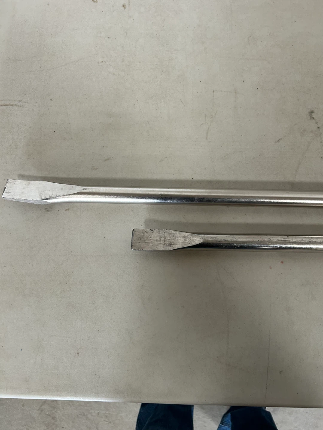 Gray Canada C70 and C72 Pry Bars - photo 2