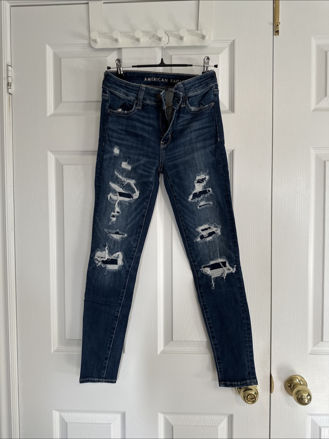 American Eagle Women's Ripped Blue Jeans