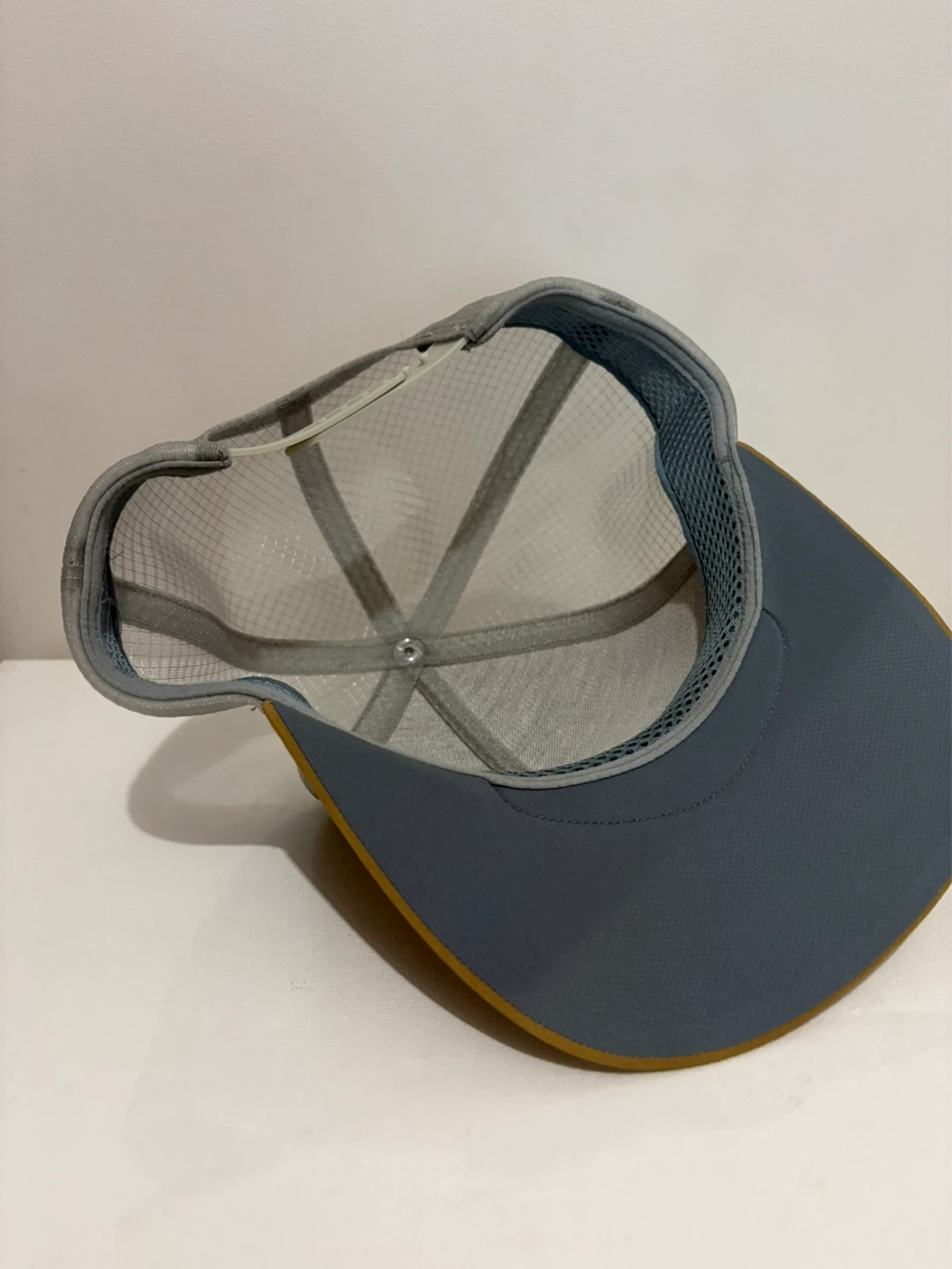 Arcteryx Fractus trucker snapback hat - photo 3