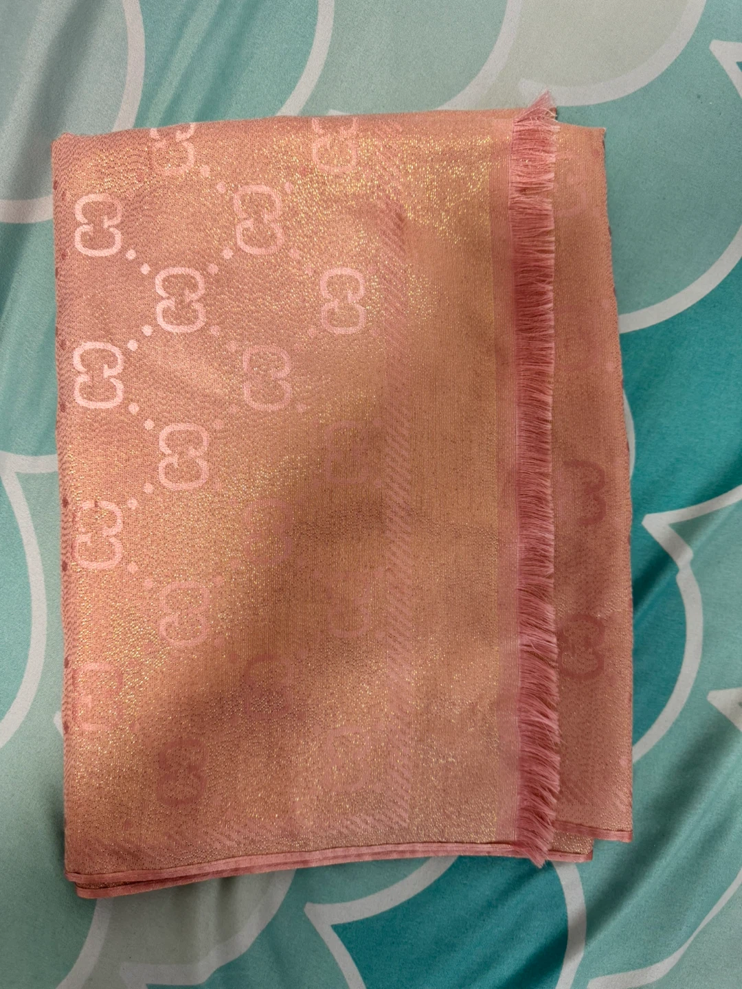 Gucci GG Monogram Pink Scarf - photo 3