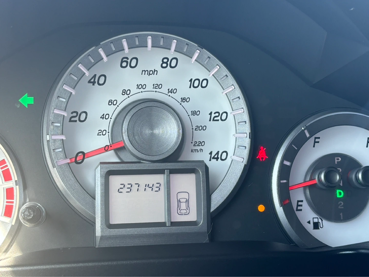 Used Black Honda Pilot SUV - photo 4