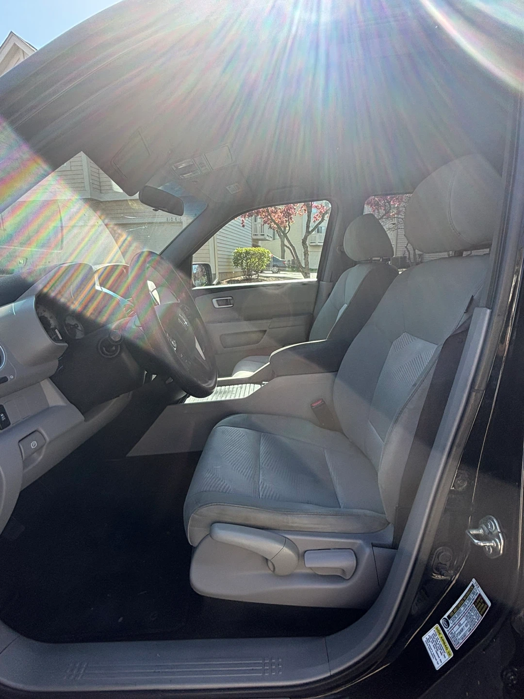 Used Black Honda Pilot SUV - photo 3