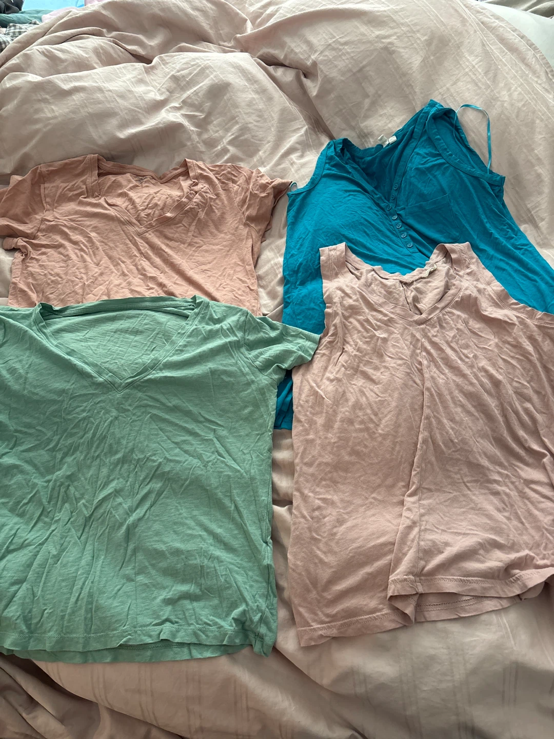 Bundle of 4 Women's Tops