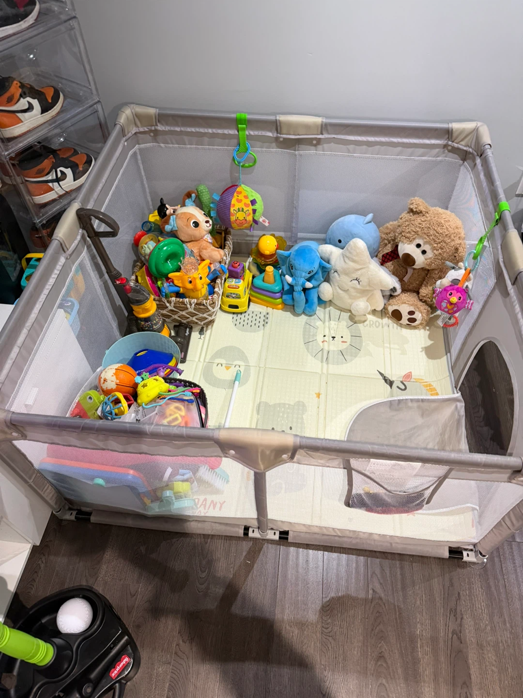Baby Playpen with Mat, 47x47x27inch
