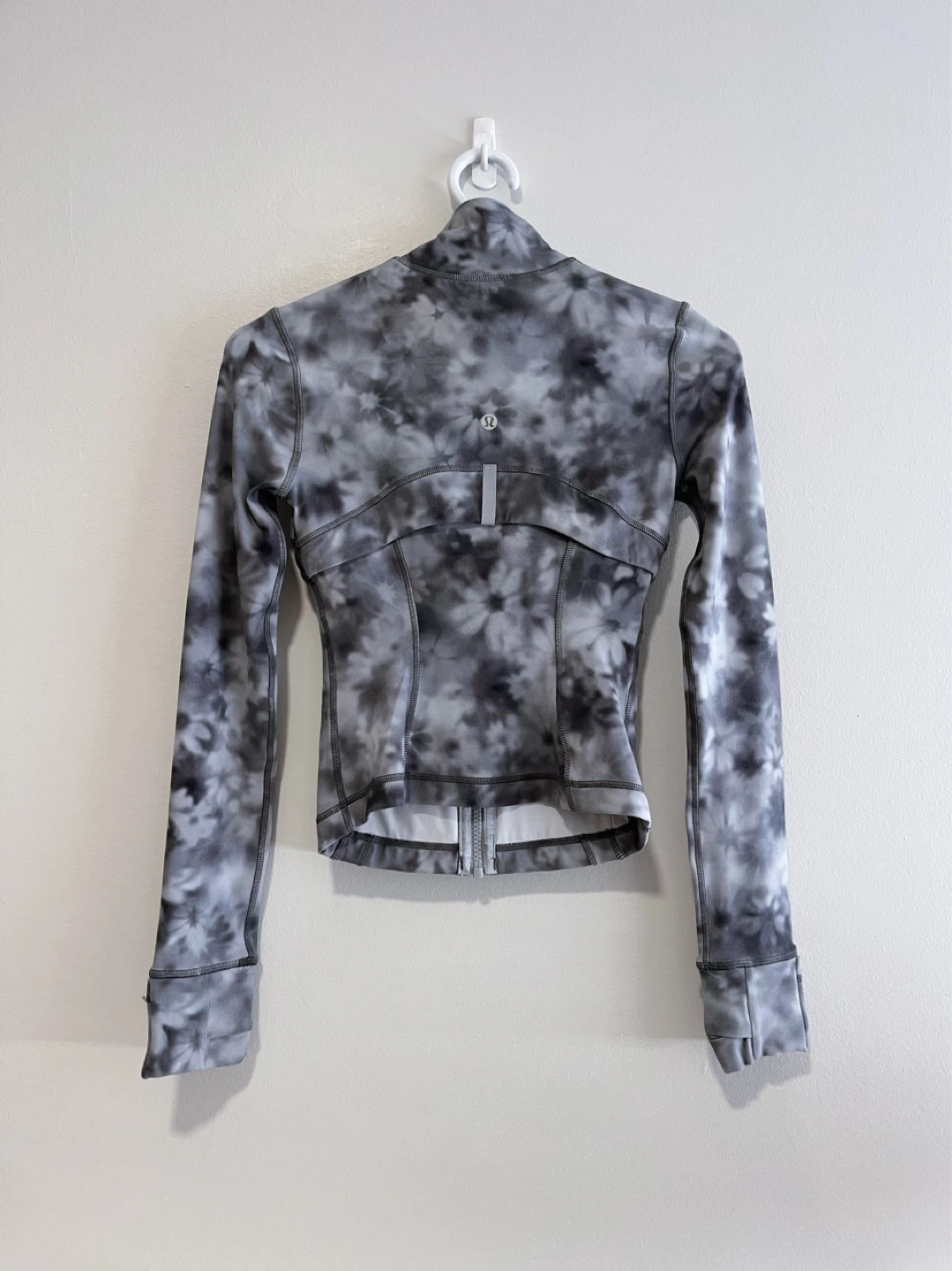 Brand New Lululemon Define Jacket - Size 0 - photo 2