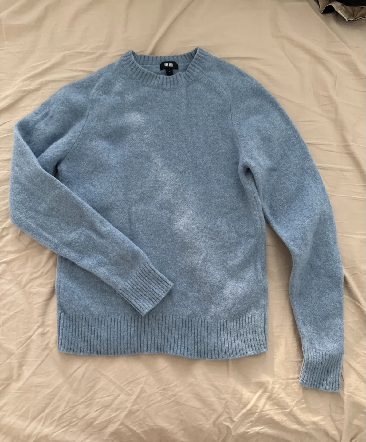 100% wool Uniqlo Light Blue Crewneck Sweater - Size M